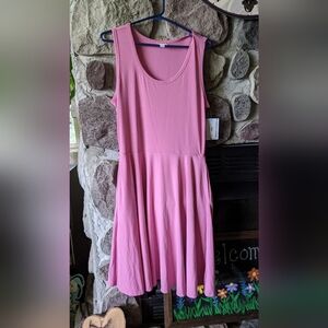 Lularue pink dress with pockets.